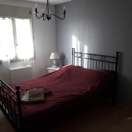 Gambetta Apartment Пон-Сент-Еспри Екстериор снимка
